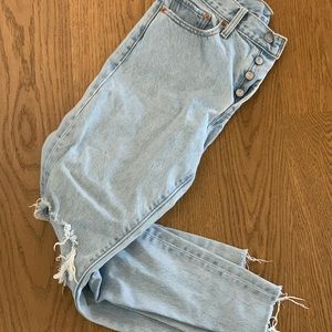 Levi’s high-rise, cropped & distressed jeans